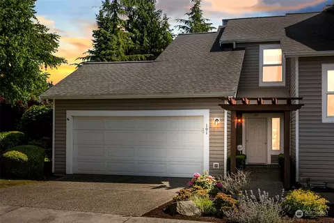 7208 Centerville Ct #101, Stanwood, WA 98292