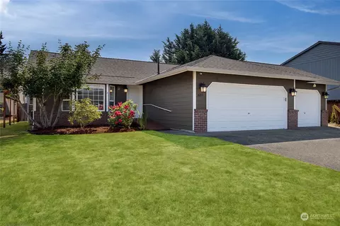 8211 49th Ave NE, Marysville, WA 98270