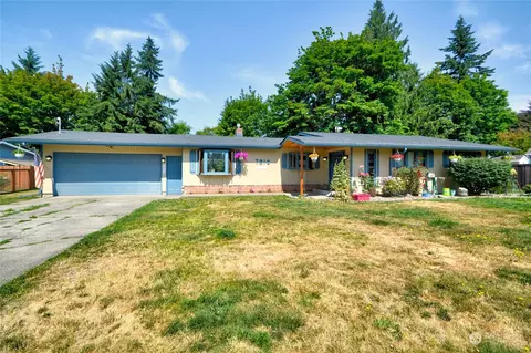 7916 56th Dr NE, Marysville, WA 98270