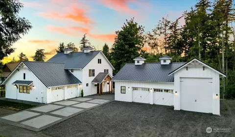6187 Garrett Ln, Ferndale, WA 98248