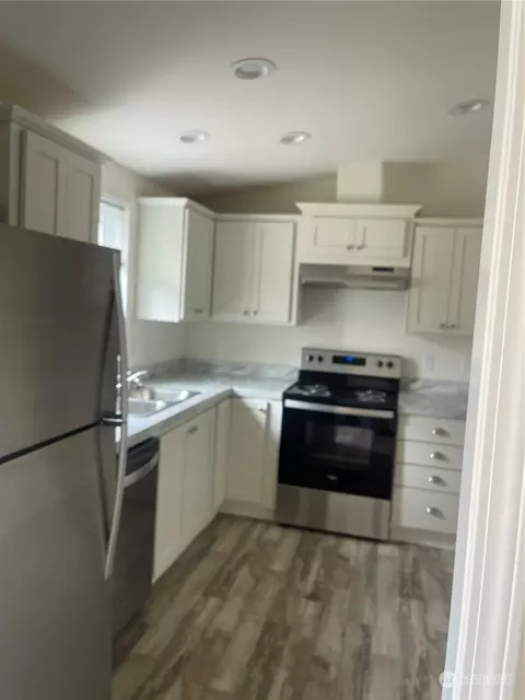 6410 198th St E, Spanaway, WA 98387 photo 4