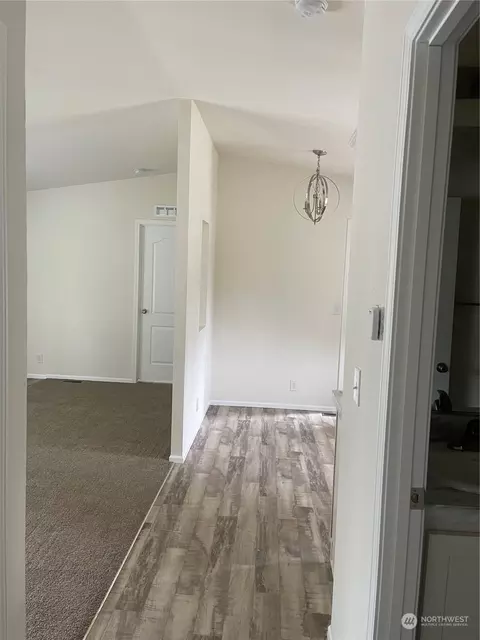 6410 198th St E, Spanaway, WA 98387 photo 8