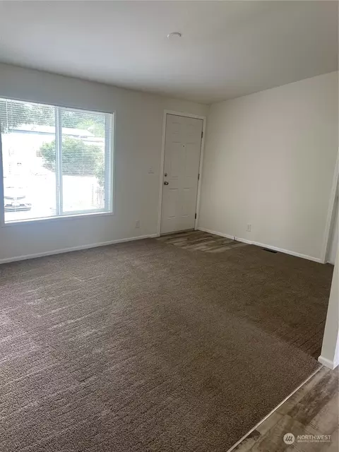 6410 198th St E, Spanaway, WA 98387 photo 6