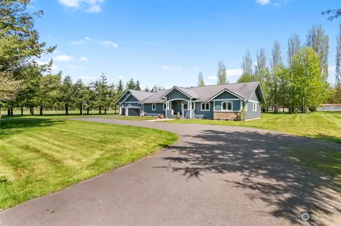 6082 Old Guide Rd, Bellingham, WA 98226