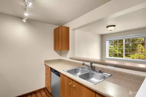 12404 E Gibson Rd #D203, Everett, WA 98204 photo 19