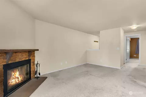 12404 E Gibson Rd #D203, Everett, WA 98204 photo 7