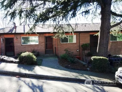 501 N Bowdoin Pl, Seattle, WA 98103