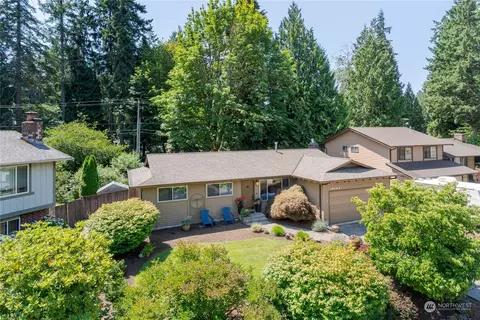 10709 NE 145th Pl, Bothell, WA 98011 photo 4