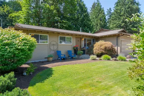 10709 NE 145th Pl, Bothell, WA 98011 photo 2