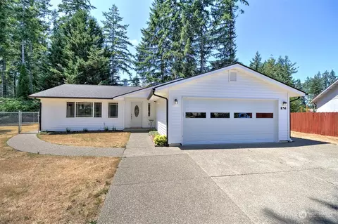 51 E Noble Pl, Shelton, WA 98584