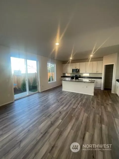 2802 Laurel Loop, Milton, WA 98354 photo 5