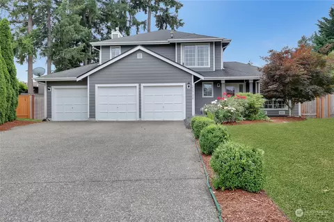 23709 SE 246th St, Maple Valley, WA 98038
