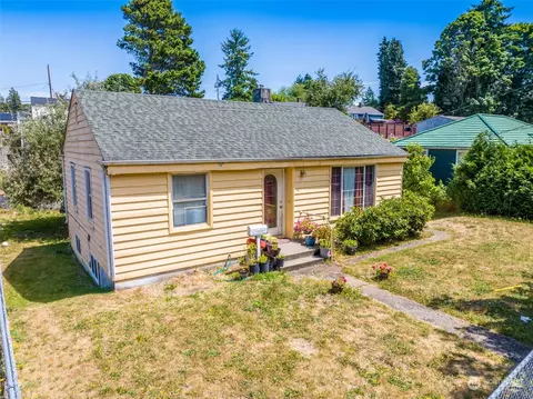 12042 Renton Ave S, Seattle, WA 98178