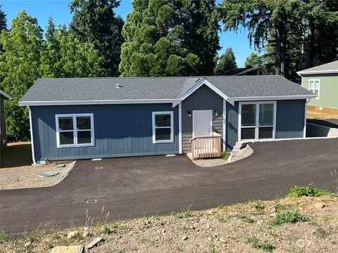 344 E Fir St, Shelton, WA 98584
