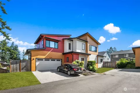 12218 SE 270th Pl, Kent, WA 98030