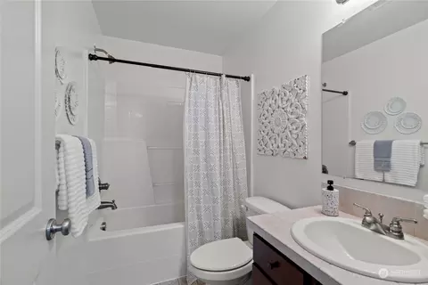 8024 Spokane Dr, Everett, WA 98203 photo 17