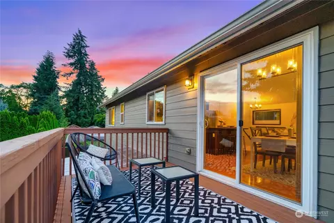 8024 Spokane Dr, Everett, WA 98203 photo 6
