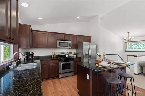 8024 Spokane Dr, Everett, WA 98203 photo 16