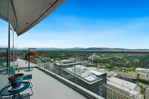 10700 NE 4th St #3906, Bellevue, WA 98004