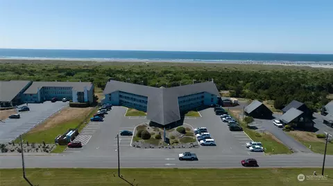 651 Ocean Shores Blvd NW #304, Ocean Shores, WA 98569