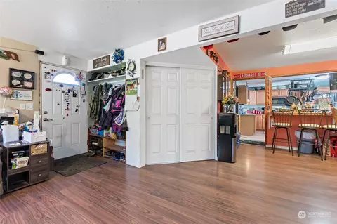 102 E 171st St, Spanaway, WA 98387 photo 5