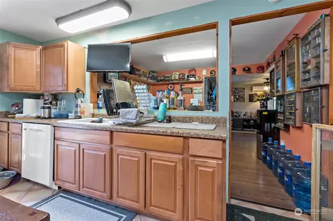 102 E 171st St, Spanaway, WA 98387 photo 12