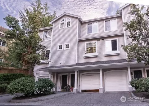 2080 132nd Ave SE #810, Bellevue, WA 98005