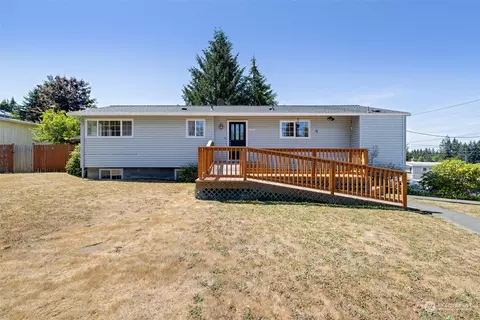 2810 S Oak St, Port Angeles, WA 98362