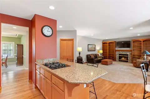 1425 241st St SE, Bothell, WA 98021 photo 9