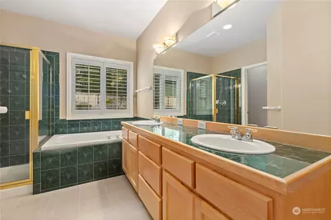 1425 241st St SE, Bothell, WA 98021 photo 22