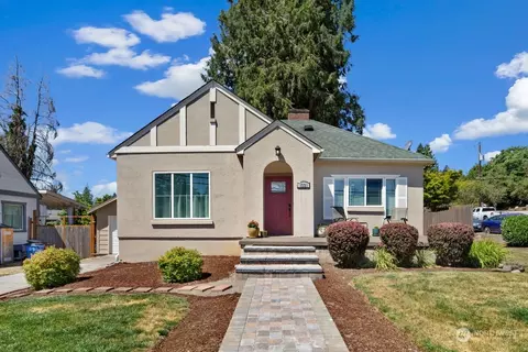 1331 NE Birch St, Camas, WA 98607