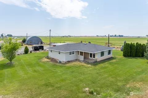10999 NE Stratford Rd, Moses Lake, WA 98837