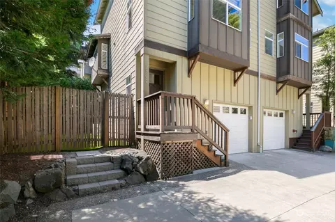 2107 S Washington St, Seattle, WA 98144