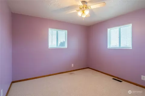 1356 E Pine St, Othello, WA 99344 photo 32