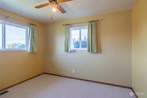1356 E Pine St, Othello, WA 99344 photo 34