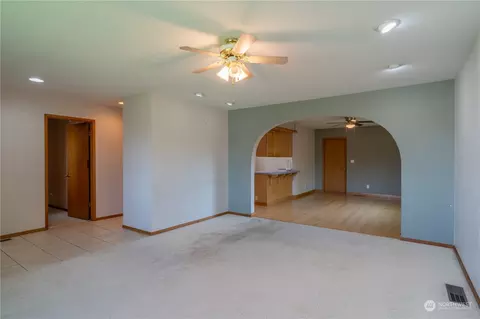1356 E Pine St, Othello, WA 99344 photo 21