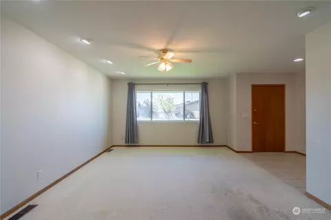 1356 E Pine St, Othello, WA 99344 photo 22