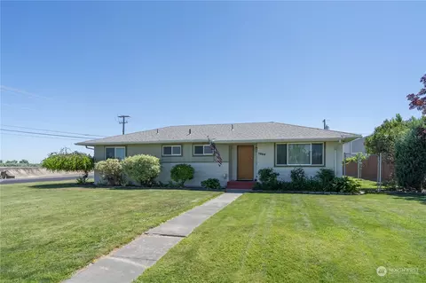 1356 E Pine St, Othello, WA 99344