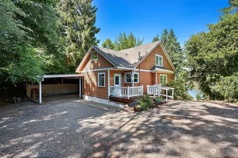 913 Weslon Pl, Bremerton, WA 98312