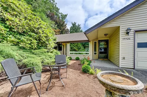 19926 105th Pl NE, Bothell, WA 98011 photo 2