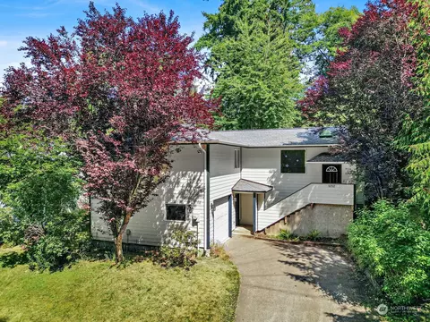 1212 E Clearbrook Dr, Bellingham, WA 98229