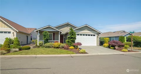 20 W Lobelia Dr, Sequim, WA 98382