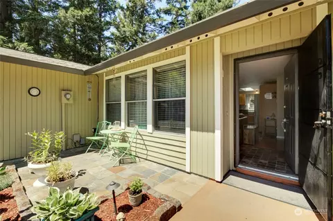 8107 201 St E, Spanaway, WA 98387 photo 3