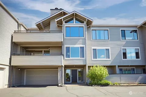 6902 SE Riverside Dr #4, Vancouver, WA 98664
