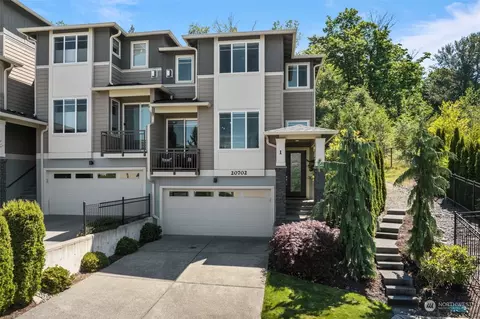 20702 93rd Pl S #1, Kent, WA 98031