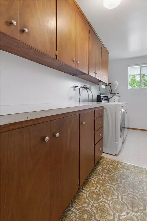 5501 Sunset Ln, Everett, WA 98203 photo 12