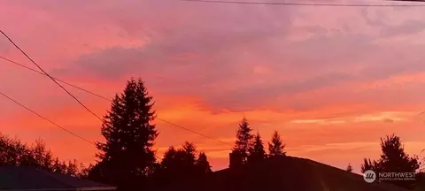 5501 Sunset Ln, Everett, WA 98203 photo 2