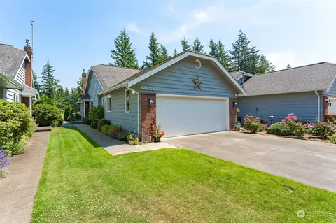 6842 Golf View Dr #A, Lynden, WA 98264