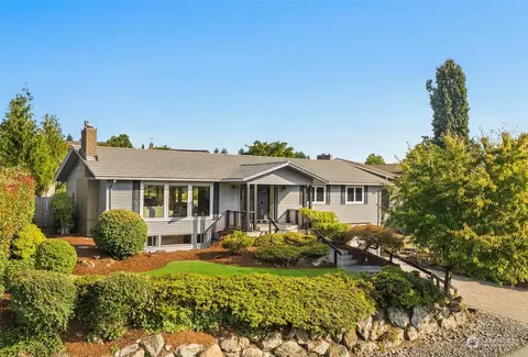 1310 121st Ave SE, Bellevue, WA 98005