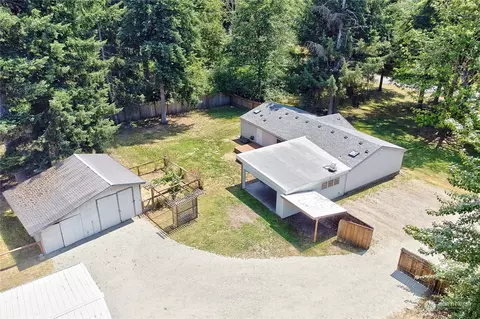 712 Tipsoo Loop S, Rainier, WA 98576 photo 35